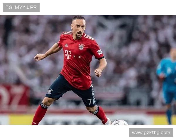 足球星光璀璨天下足球明星版带你领略全球球星的风采与传奇 足球星光璀璨天下足球明星版带你领略全球球星的风采与传奇